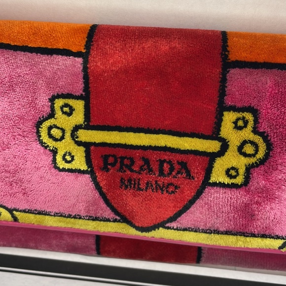 Authentic PRADA cahier pink velvet clutch wristlet bag with card and COA - Picture 2 of 11